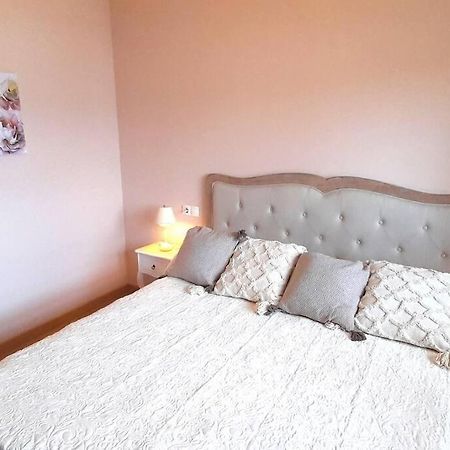 פוז Apartamento Vistas Al Mar מראה חיצוני תמונה
