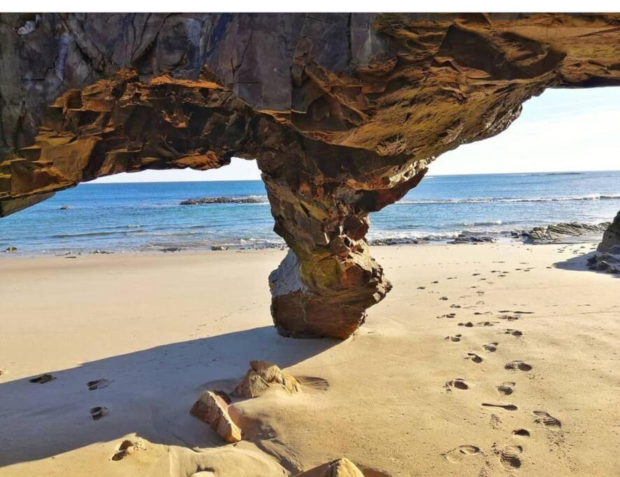 פוז Apartamento Vistas Al Mar מראה חיצוני תמונה