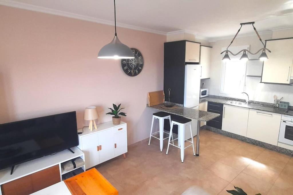 פוז Apartamento Vistas Al Mar מראה חיצוני תמונה